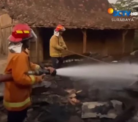 Kisah Tragis Pria di Ngawi Depresi Usai Istri Meninggal, Bakar Rumah Orang Tua hingga Anak Semata Wayang Harus Mengungsi