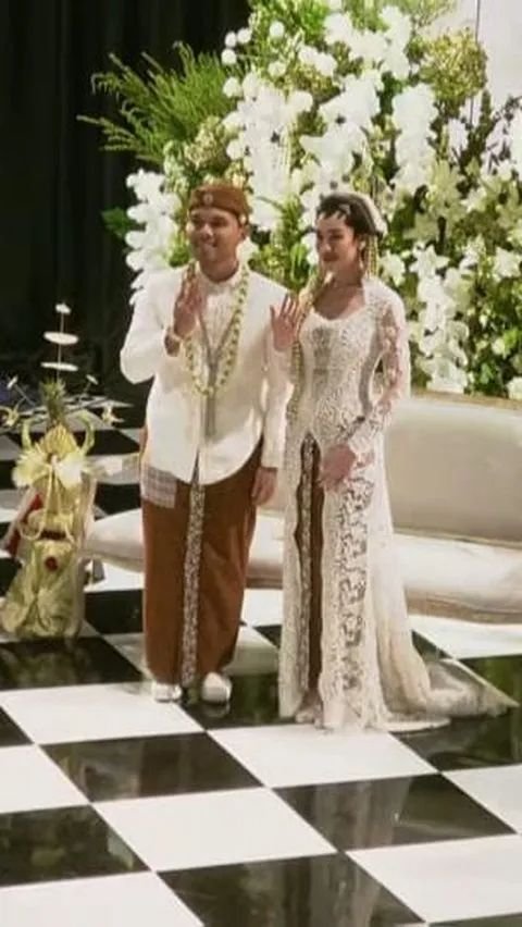 10 Potret Akad Nikah Thariq Halilintar & Aaliyah Massaid dengan Adat Jawa, Super Mewah!