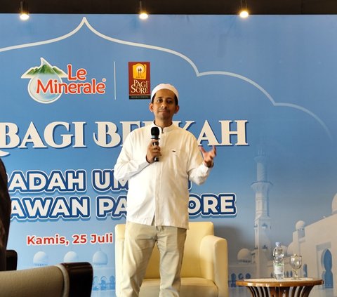 Berbagi Keberkahan dan Wujud Kolaborasi Produk Asli Indonesia, Le Minerale Berangkatkan Karyawan Pagi Sore Umrah