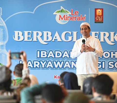 Collaboration with Le Minerale, 7 Employees of Pagi Sore Restaurant Realize Their Dream of Going on a Free Umrah