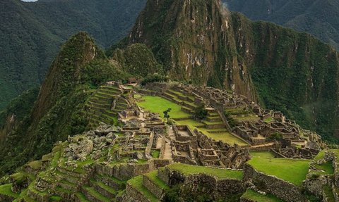 Arkeolog Temukan Reruntuhan Kuil Berusia 4.000 Tahun, Ribuan Tahun Lebih Tua dari Machu Picchu