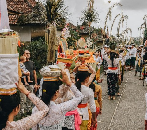 30 Funny Balinese Words in the Form of Pantun, Containing Moral Messages Full of Meaning