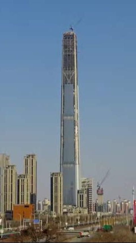 Hampir Setara Burj Khalifa, Ini Potret Gedung Terbengkalai Tertinggi di Dunia