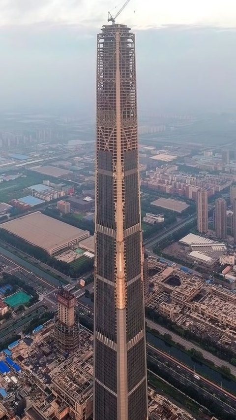 Almost Comparable to Burj Khalifa, This Is a Photograph of the Highest Abandoned Building in the World