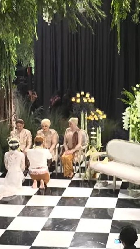 Angelina Sondakh's Seating Position at the Wedding Ceremony of Aaliyah Massaid and Thariq Halilintar Highlighted