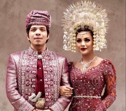 10 Artists Who Married in Minang Traditional Attire, More Luxurious Aaliyah Massaid or Aurel?