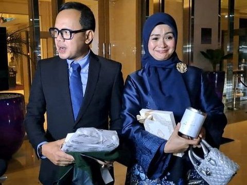 Ada Tas hingga Pigura, Intip Souvenir Resepsi Pernikahan Thoriq Halilintar dan Aaliyah Massaid