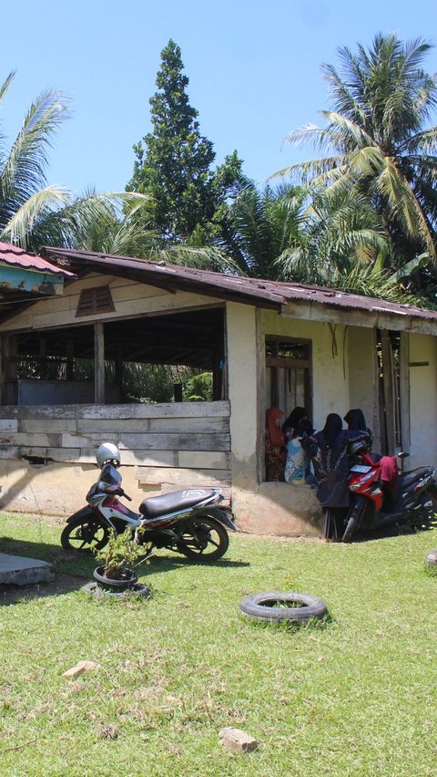 Tolong Pak Jokowi! Gedung SDN 217 Merangin Mau Roboh