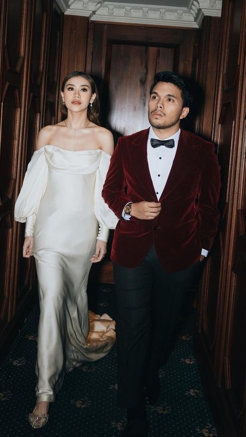 Charming Celebrity Styles at the Wedding Reception of Thariq Halilintar and Aaliyah Massaid.