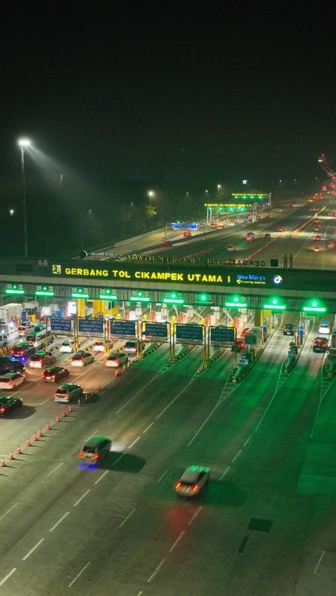 Cara Berkendara di Jalan Tol Saat Malam Hari