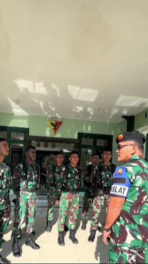 Anggota TNI dari Beragam Suku, Kolonel Edward Sitorus Beri Nasihat yang Mendalam 'Jaga Nama Baik'<br>