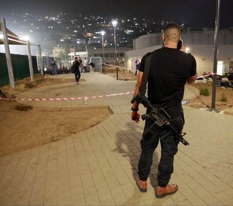 FOTO: Serangan Roket Misterius Hantam Dataran Tinggi Golan yang Diduduki Israel, 11 Tewas