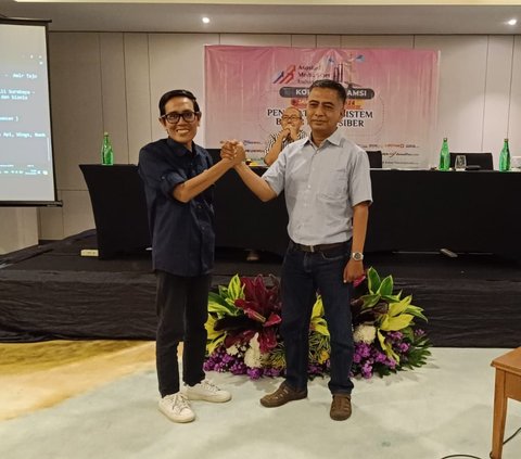 Ainur-Amil Pair Elected to Lead AMSI East Java, Digital Media Ecosystem Reminded of Its Role in Safeguarding Democracy