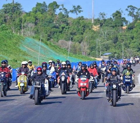 10 Potret Raffi Ahmad Ikut Resmikan Jembatan Bersama Jokowi di Kaltim, Sempat Motoran Menyusuri IKN