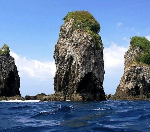 Melihat Indahnya Pulau Rondo, Titik Nol Indonesia yang Memikat Hati