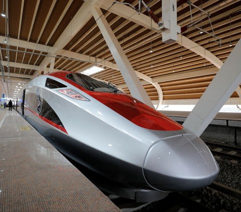 KCIC Secures Passenger Data Who Stole the Whoosh High-Speed Train Pillow