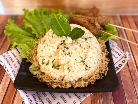 Nasi Liwet Daun jeruk