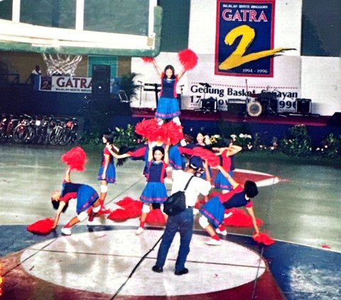 7 Potret Annisa Pohan Ternyata Pernah jadi Anak Cheerleader saat SMA, ini Foto-fotonya Sudah Cantik Sejak Dulu