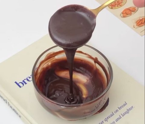 Out of Chocolate Spread? Make It Yourself at Home with 4 Ingredients