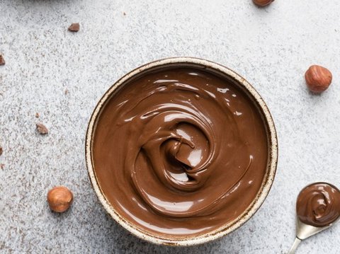 Out of Chocolate Spread? Make It Yourself at Home with 4 Ingredients