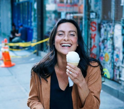 50 Funny Quotes about Ice Cream that Entertain, Not Just a Delight in Taste but Also Bring Happiness