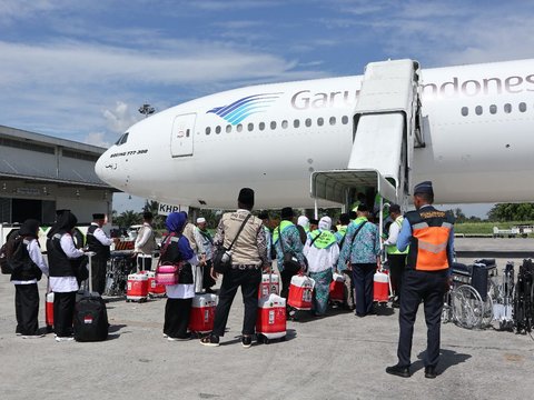 Once Flying, Garuda Indonesia Flight to Jeddah Turns Back to Adi Soemarmo Solo Airport