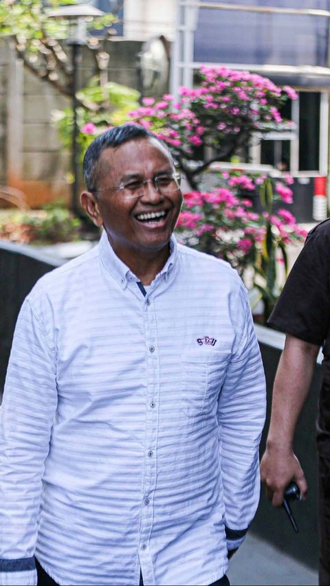 <br>Penuhi Panggilan Penyidik KPK, Dahlan Iskan Dicecar RUPS Dalam Kasus Korupsi LNG