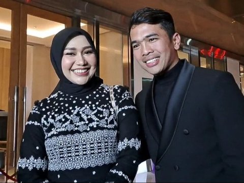 Jadi Sponsor Pernikahan Thariq dan Aaliyah Massaid, Putra Siregar Bagi-Bagi Iphone untuk Tamu Undangan