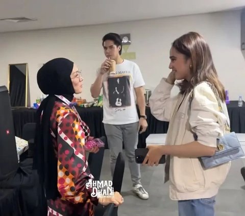 Officially Dating! 8 Photos of El Rumi Taking Syifa Hadju to Meet Maia Estianty-Irwan Mussry & Ahmad Dhani-Mulan