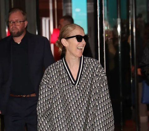 Check Out Celine Dion's Cool Style in a Rp114 Million Tracksuit