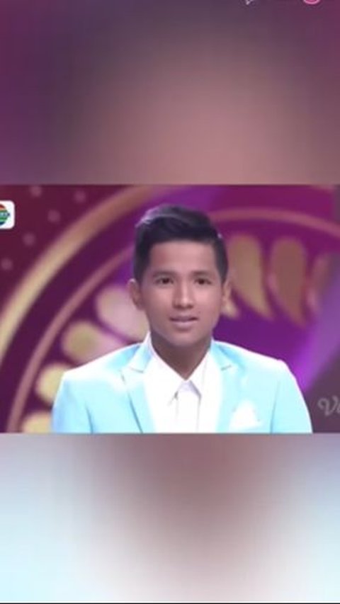 Kini Jirayut telah berhasil meniti kariernya di dunia entertaiment. Bahkan tak hanya bernyanyi, Jirayut juga melebarkan sayap di dunia presenter dan seni peran.