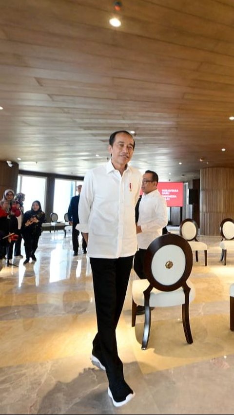 FOTO: Resmi Berkantor di IKN, Ini Penampakan Ruang Kerja dan Kamar Tidur Jokowi