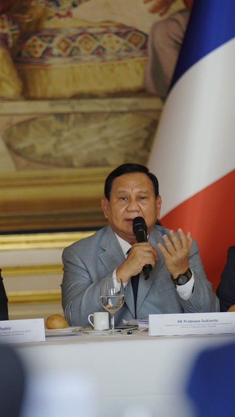 Prabowo di Prancis, Bikin Pengusaha Besar Terpukau Hingga Dirangkul Presiden Macron