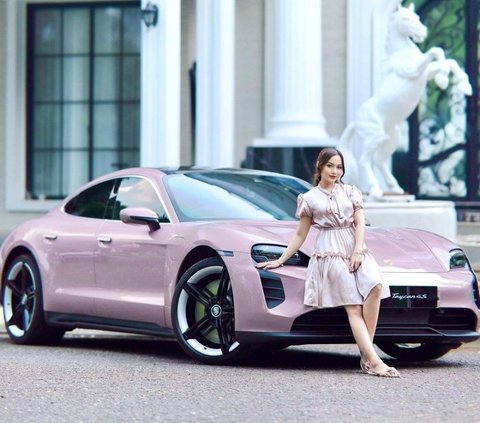 Like a Palace! 10 Photos of Nanda Arsyinta's Luxurious House, Went Viral for the Limited Edition Porche Car Gift from Her Husband