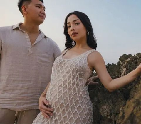 Potret Nikita Willy Super Cantik dan Stunning Dalam Maternity Shoot Kehamilan Kedua, Aura Bumil Terpancar