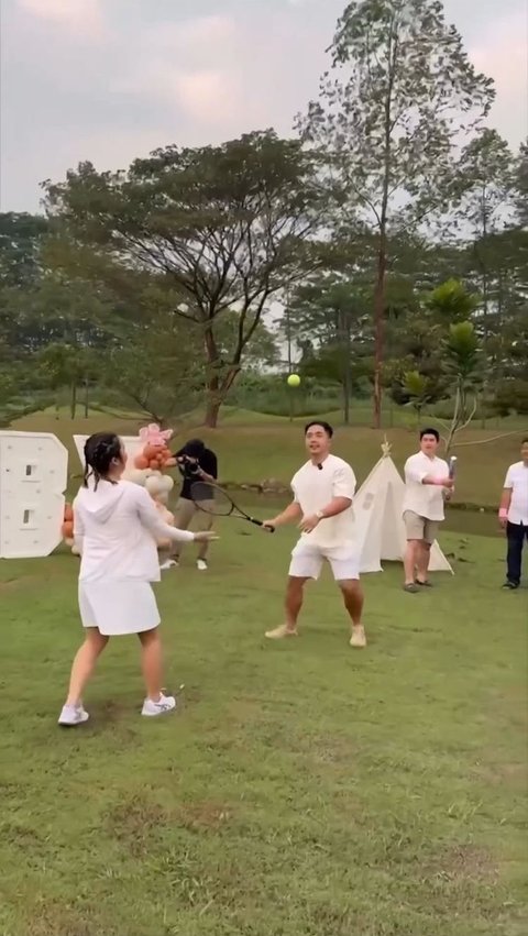 Momen Gender Reveal Gritte Agatha Berujung ke UGD, Ini yang Terjadi