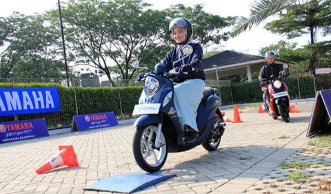 Yamaha Fino Sporty 125 dengan teknologi Blue Core