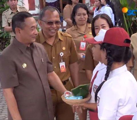 Bukan Program Pemerintah Pusat, Begini Antusiasme Siswa SD Dapat Makan Siang Gratis dari Pemkab Karangasem