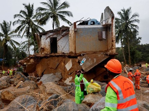 FOTO: Tragis, Banjir dan Tanah Longsor di India Tewaskan Puluhan Orang, Ratusan Masih Hilang