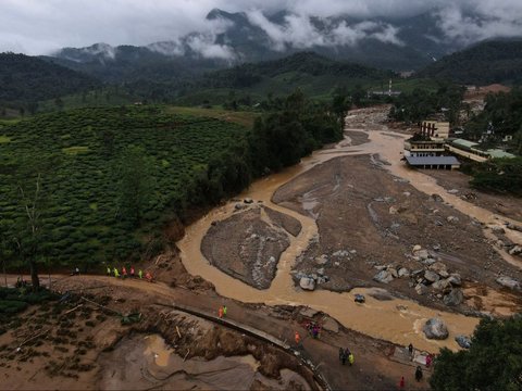 FOTO: Tragis, Banjir dan Tanah Longsor di India Tewaskan Puluhan Orang, Ratusan Masih Hilang