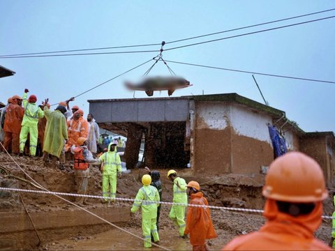 FOTO: Tragis, Banjir dan Tanah Longsor di India Tewaskan Puluhan Orang, Ratusan Masih Hilang