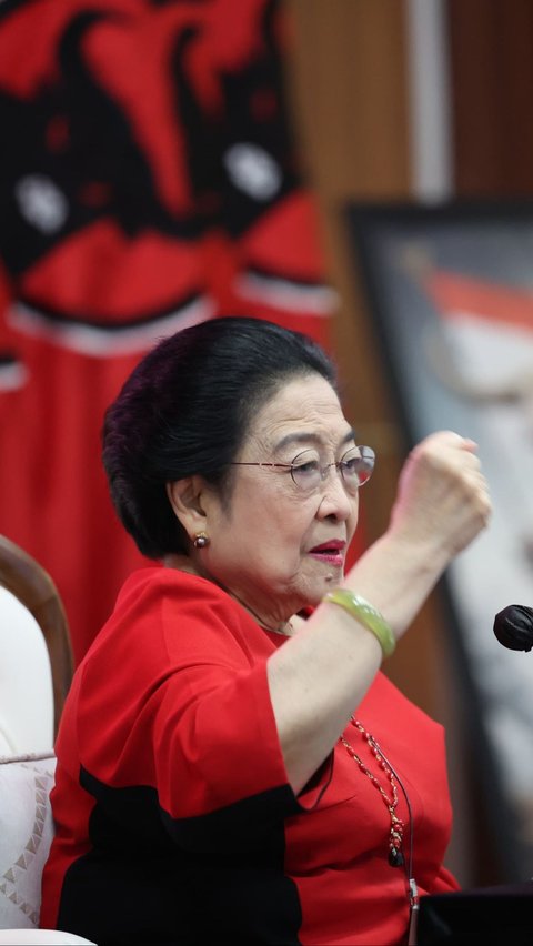 Megawati Minta Hasto & Kader PDIP Jangan Takut Ditangkap Polisi, Ancam Datangi Kapolri