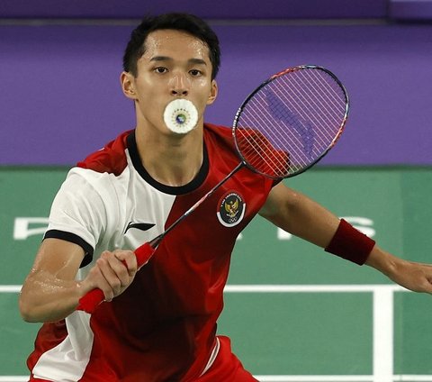 FOTO: Penyesalan Jonatan Christie Usai Tersingkir dari Olimpiade Paris 2024: Saya Mohon Maaf