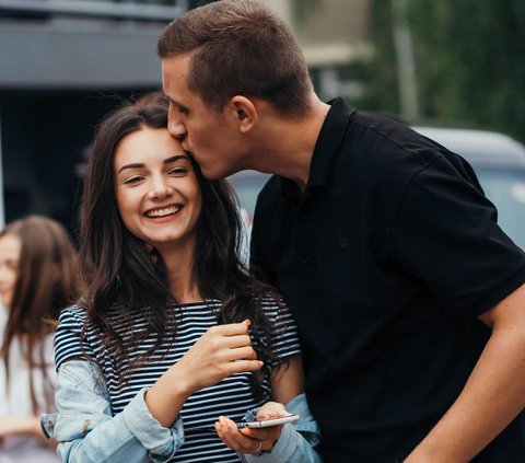 50 Wise Words in Dating that are Romantic and Full of Advice, Automatically Make the Heart Vibrates