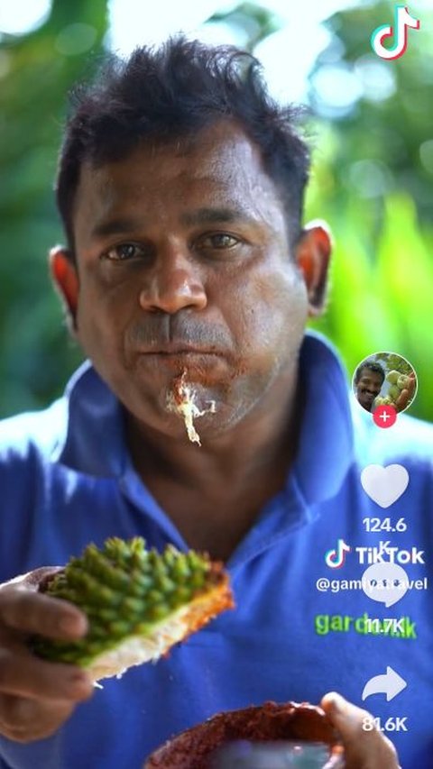 Viral Video ASMR Eating Thorny Durian Skin, Making Many People Cringe