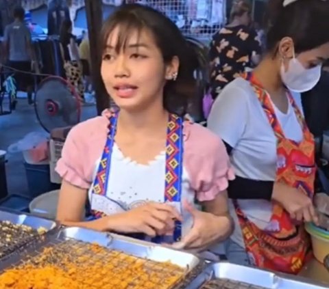 Viral, 8 Photos of Fried Chicken Sellers in the Market Similar to Lisa Blackpink, 90 Percent Similar!