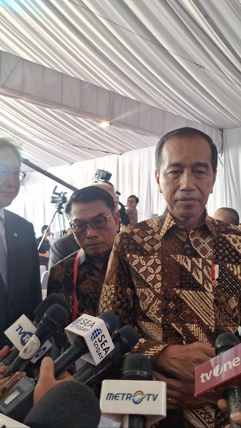 <br>Jokowi Hormati Putusan DKPP Pecat Ketua KPU: Pemerintah Pastikan Pilkada 2024 Jujur dan Adil