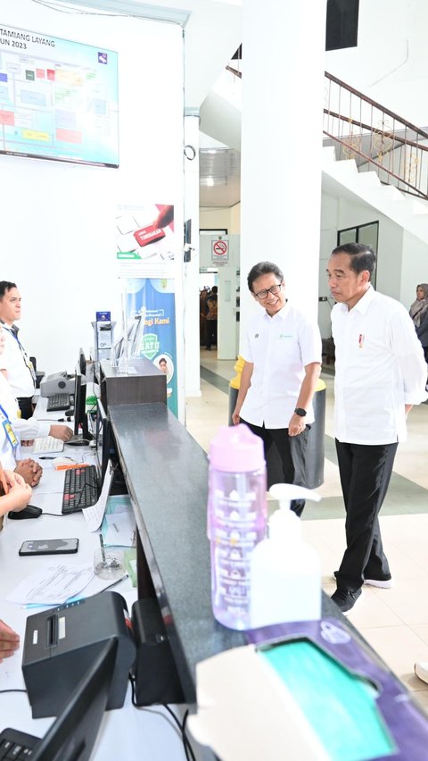 Ini yang Pertama Kali Presiden Jokowi Tanya Saat Kunjungan Dinas ke Rumah Sakit