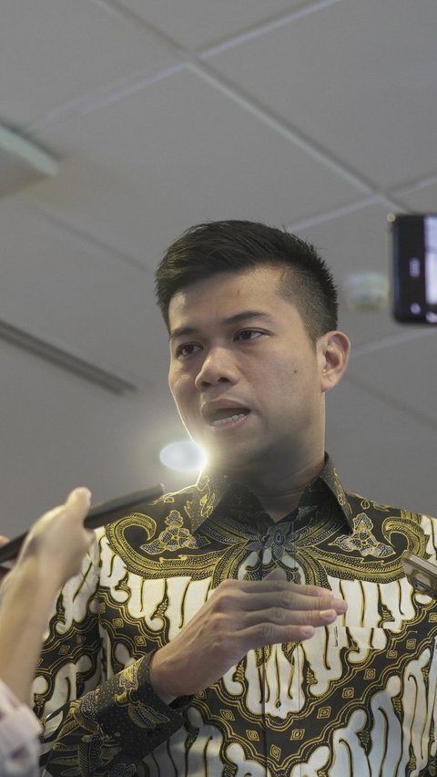 Ketua Umum Asosiasi Penyelenggara Jasa Internet Indonesia (APJII), Muhammad Arif, mengapresiasi keputusan Dirjen Aplikasi Informatika (APTIKA) Kominfo, Semuel A. Pangerapan mundur dari jabatannya.