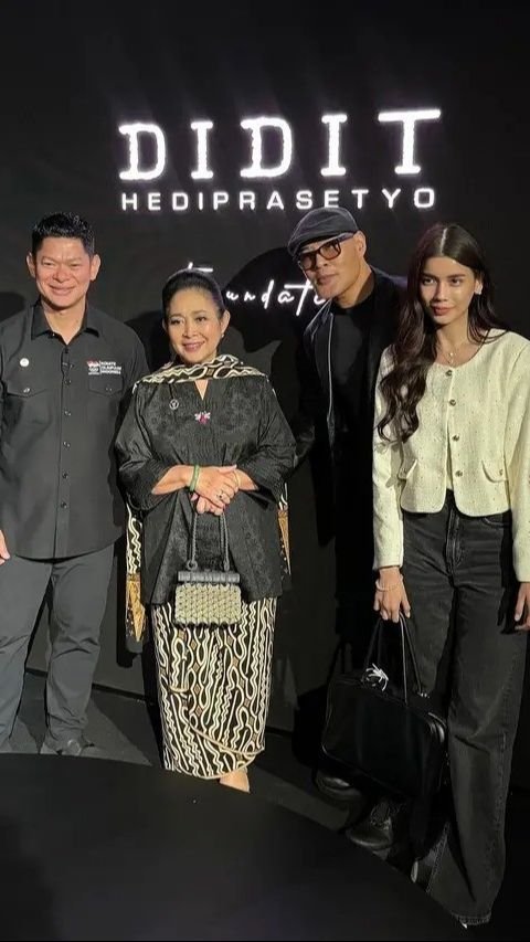 Potret Didit Hediprasetyo Putra Prabowo Launching Jersey Timnas Olimpiade Paris, Banjir Pujian